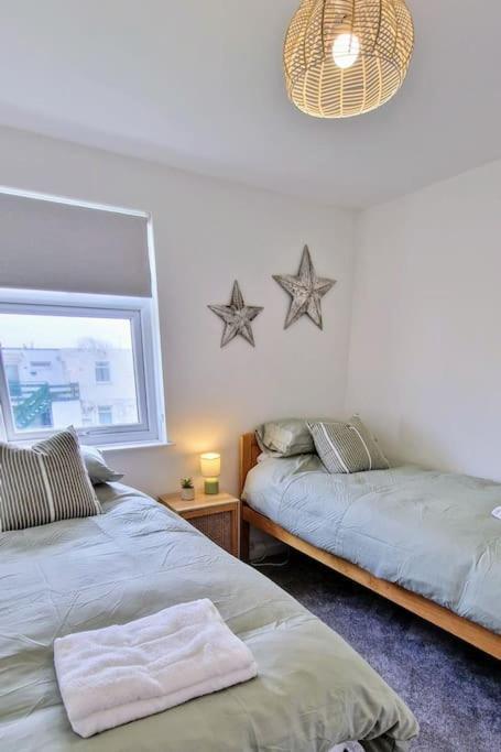 Eastern Green Apartment, Penzance - Beach Access And Parking Eksteriør billede